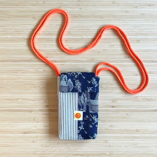 Go Easy Crossbody Pouch - Comic Blue