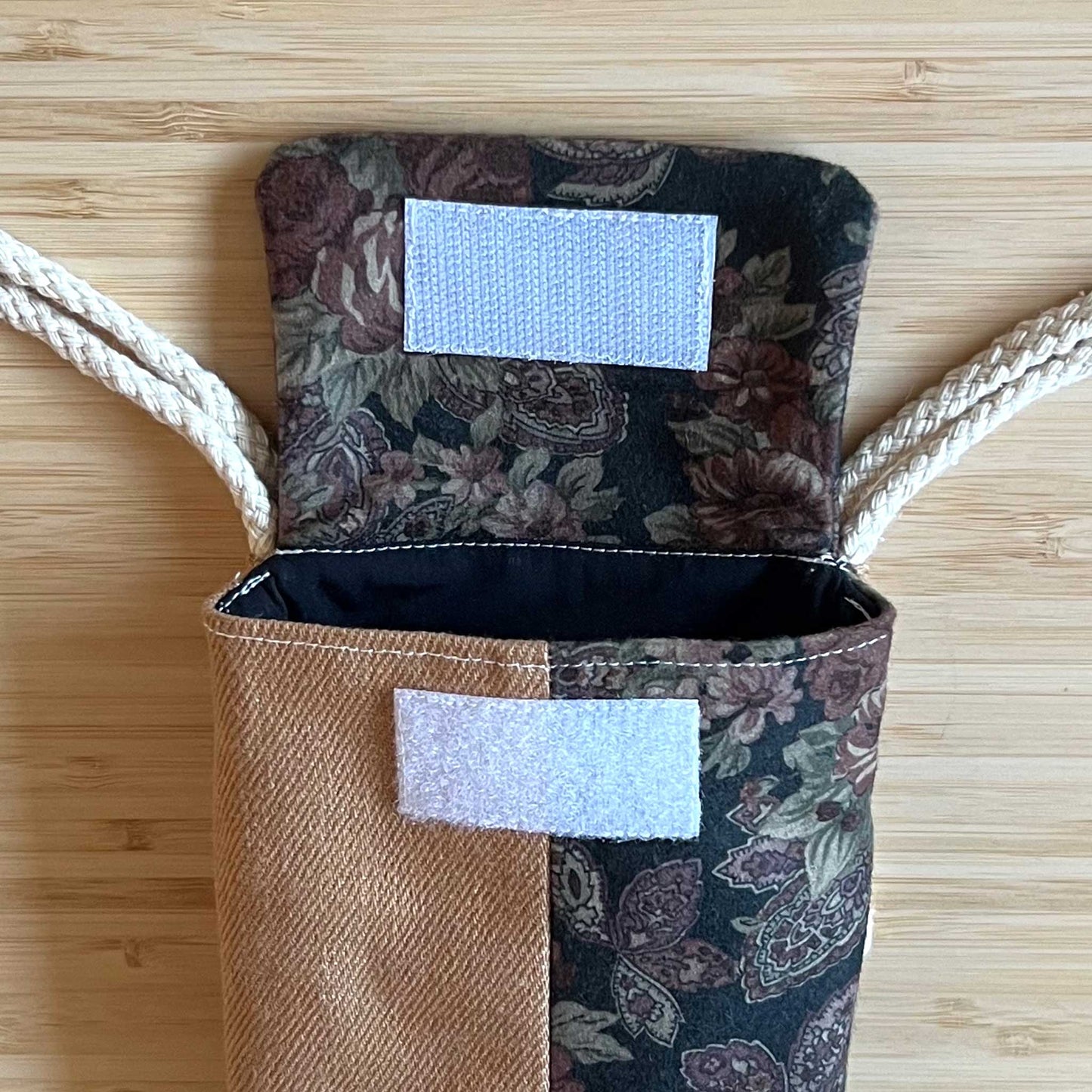 Go Easy Crossbody Pouch - Floral Brown